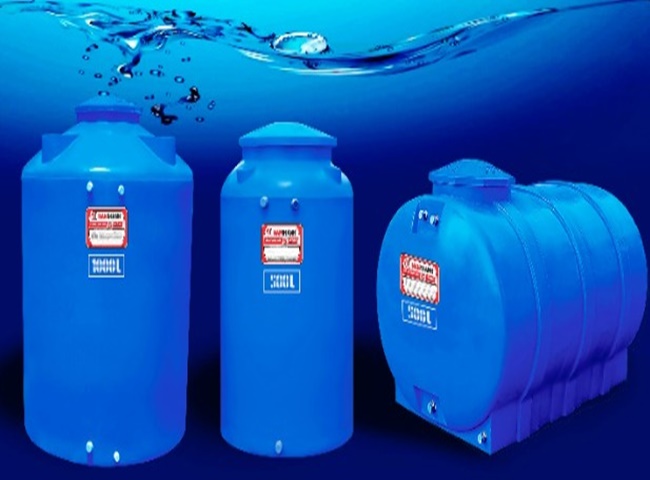 lựa chọn bồn nước đặt trên mái nhà phù hợp với nguồn nước