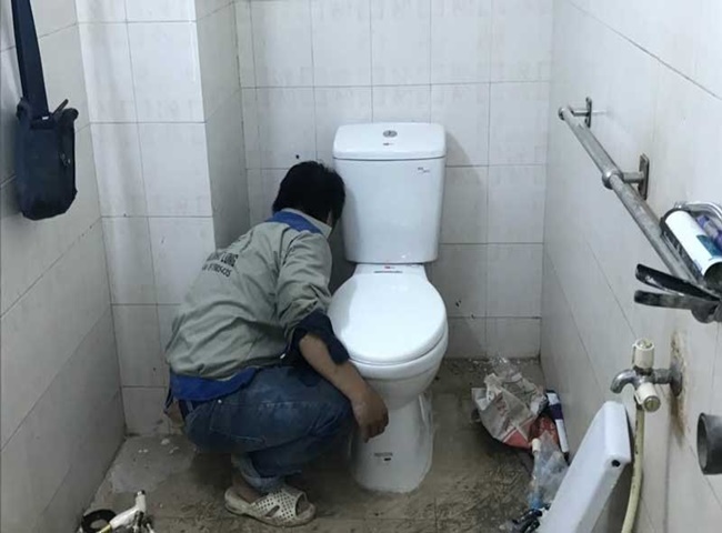 dịch vụ th&ocirc;ng cầu nghẹt quận 6