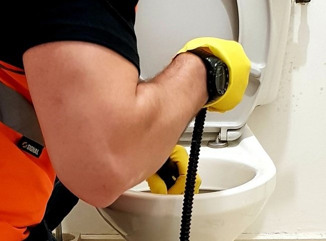 Thông bồn cầu quận Gò Vấp giá rẻ uy tín và chất lượng tốt nhất