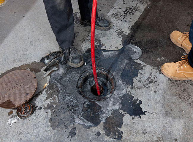 Công ty thông cống nghẹt quận 11 Minh Phát máy móc hiện đại