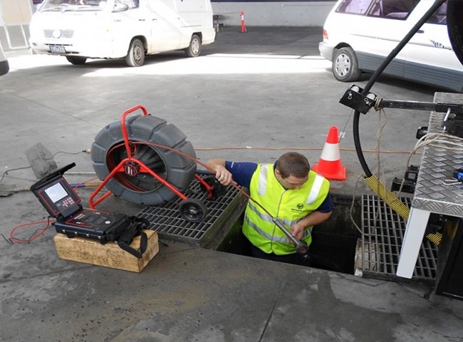 Công ty thông cống nghẹt quận 12 phục vụ 24/7