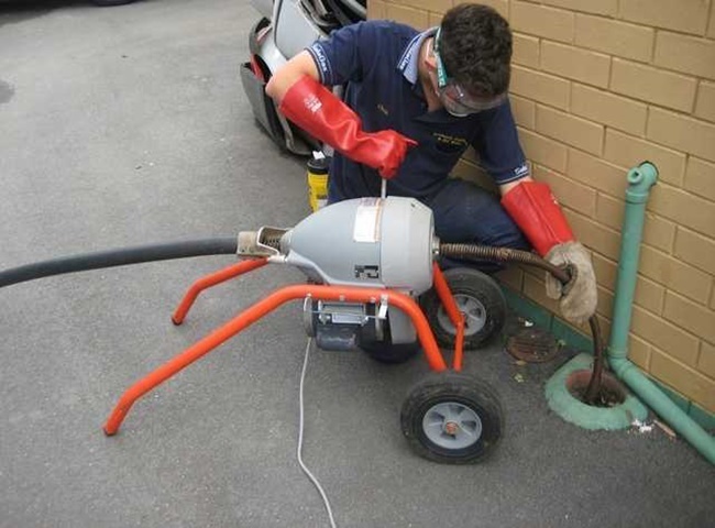 Thông cống nghẹt quận Phú Nhuận phục vụ 24/24