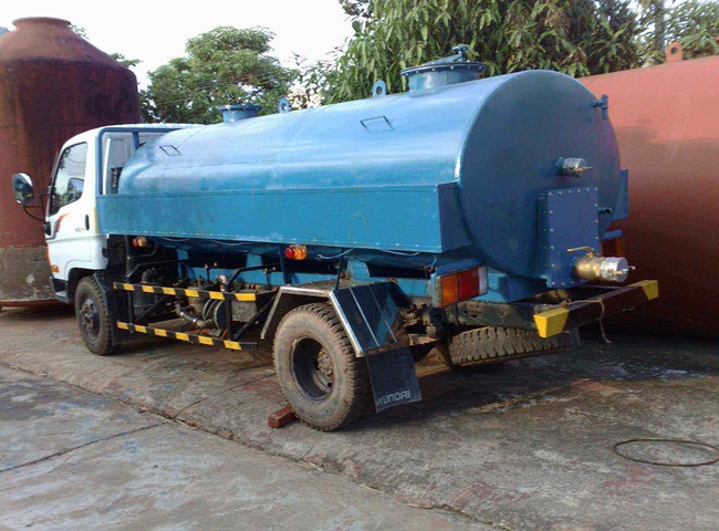 Cung cấp vận chuyển bùn vi sinh quận 6 Lộc Phát chất lượng